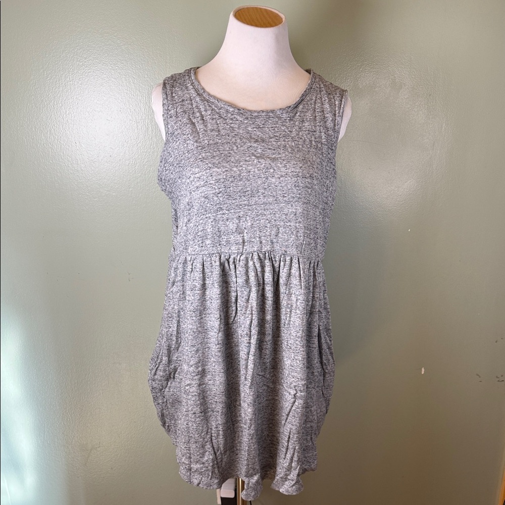 Gray Sleeveless Tunic Dress